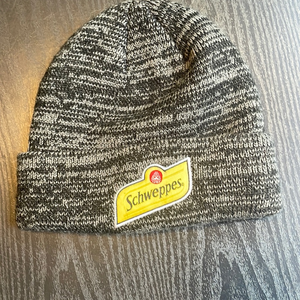 Schweppes beanie